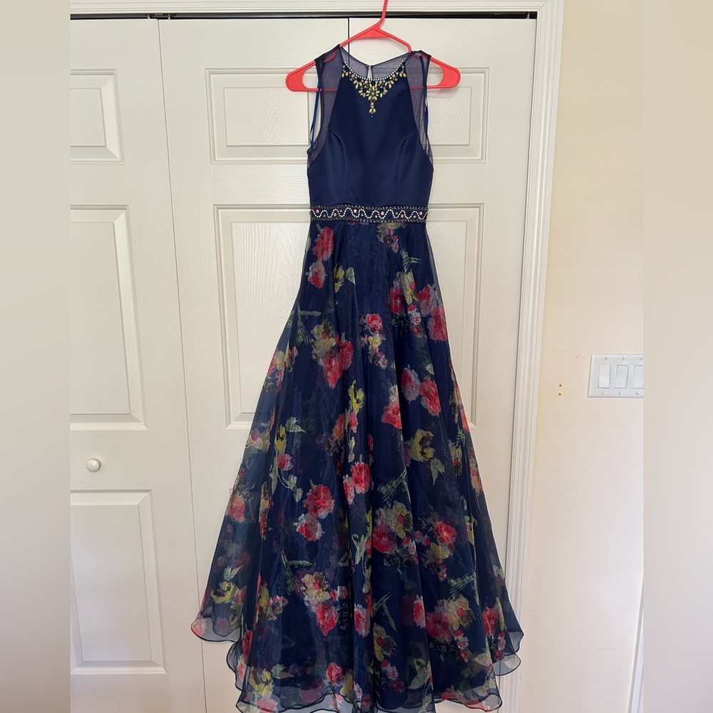 Nina Canacci Prom Dress